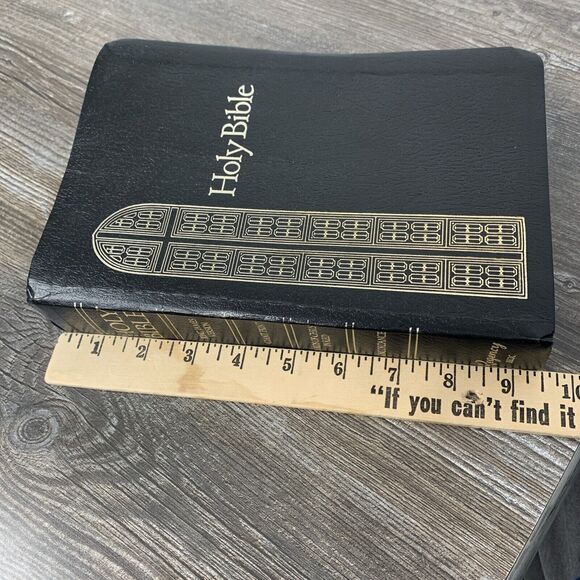 Nelson Regency Holy Bible KJV Giant Print Red Letter 883C 1990 9.5”x6.5” Leather - Picture 12 of 14